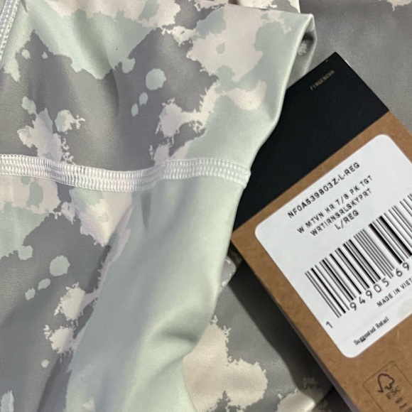 NWT THE NORTH FACE Women's Motivation High-Rise Tight - Picture 4 of 5